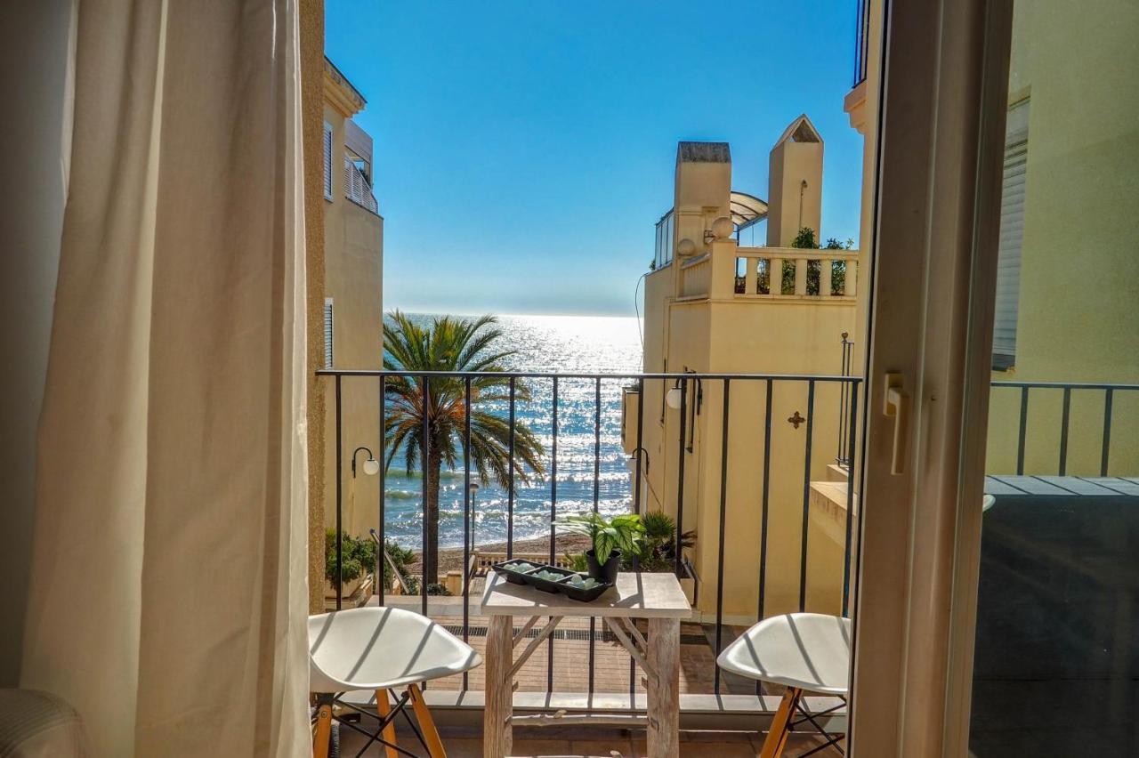 La Marina Sea Front By Hello Homes سيدجيس المظهر الخارجي الصورة